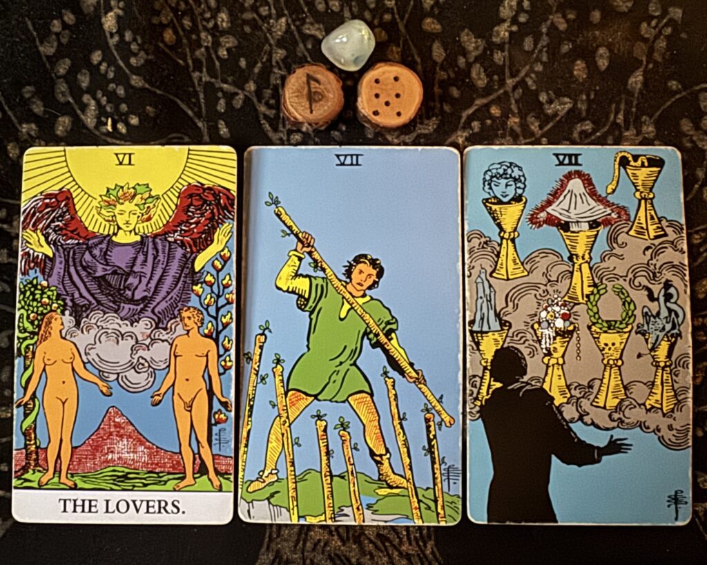 Runes: Laguz, Albus
Cards: The Lovers, 7 of Wands, 7 of Cups